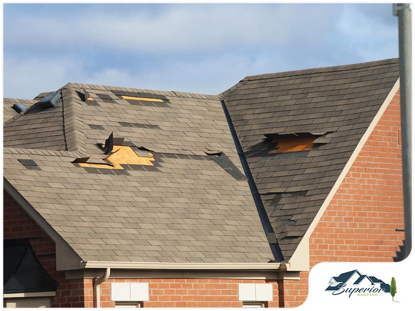 Post-Storm Roofing Do’s and Don’ts to Keep in Mind